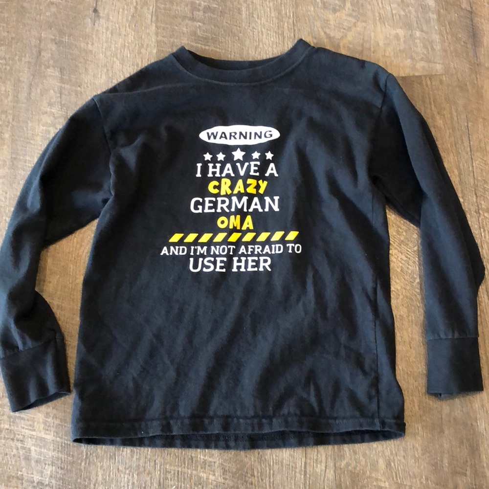 Black Oma long sleeve T